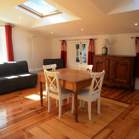 Petit Balaguier Apartment Ла Сен-сюр-Мер Екстериор снимка